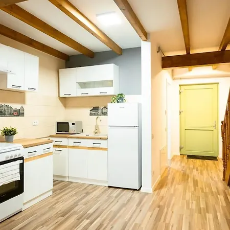 Urban Loft Old Town 25 아파트 *